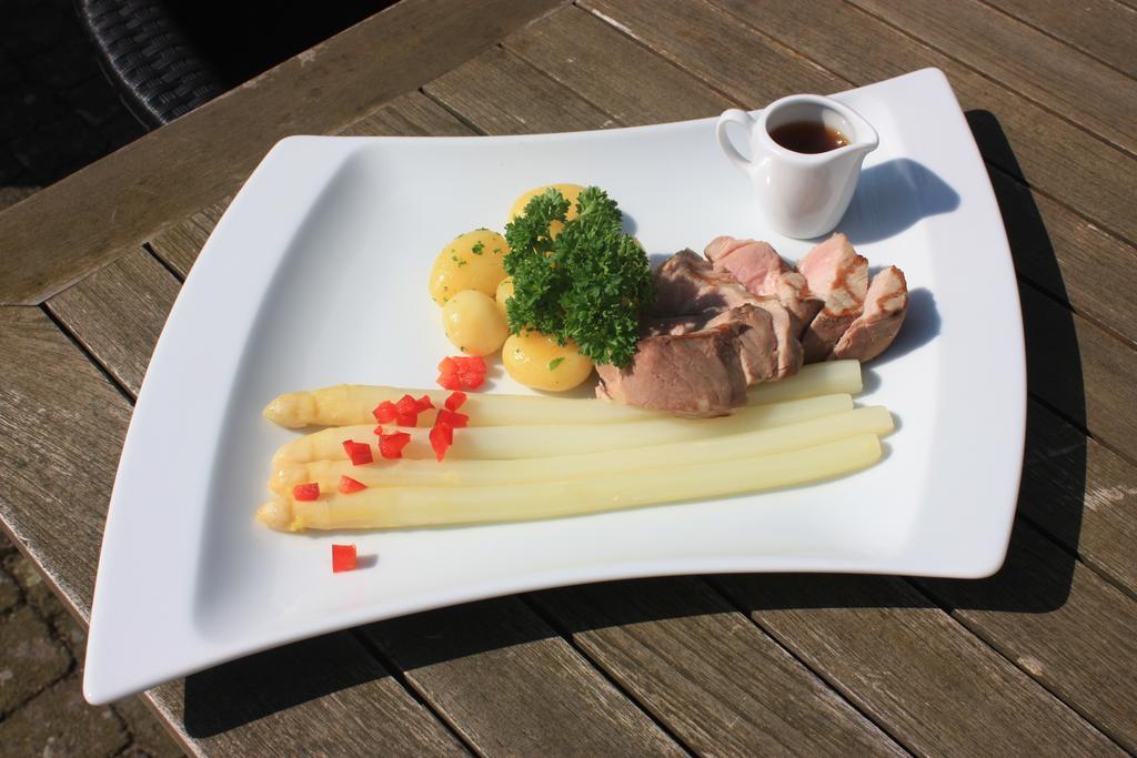 Restaurant Oolderhof Bv 호텔 루르몬드 외부 사진