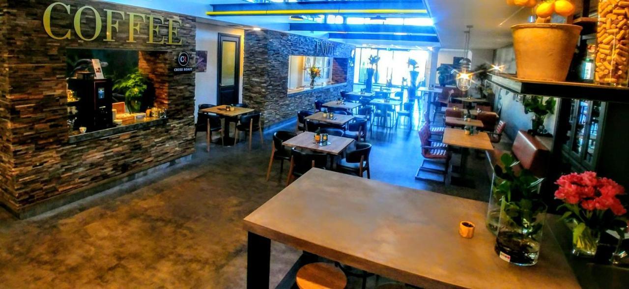Restaurant Oolderhof Bv 호텔 루르몬드 외부 사진